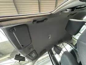 Toyota Yaris thumbnail 14