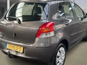 Toyota Yaris 1.3 VVTi Aspiration 67.600 km +NAP NL- auto thumbnail 3