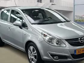 Opel Corsa 1.2- 16V Enjoy Automaat 1e Eig. 17.000 km +NAP NL- auto thumbnail 2