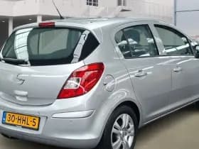 Opel Corsa 1.2- 16V Enjoy Automaat 1e Eig. 17.000 km +NAP NL- auto thumbnail 3