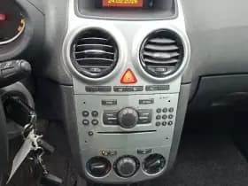 Opel Corsa 1.2- 16V Enjoy Automaat 1e Eig. 17.000 km +NAP NL- auto thumbnail 9