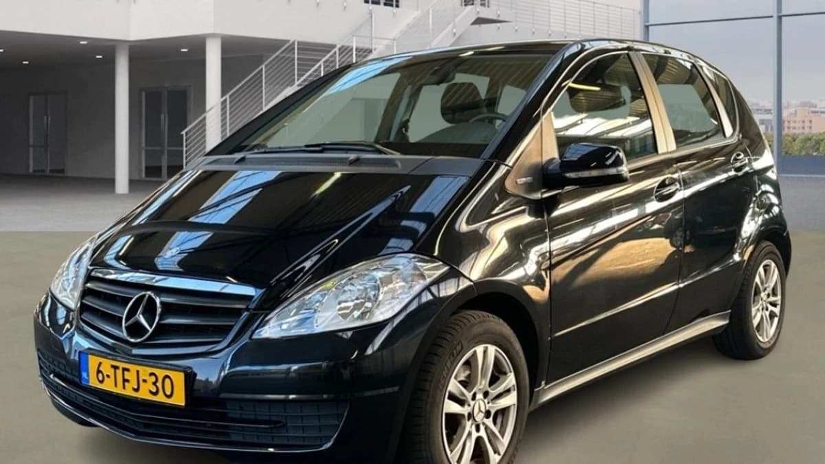 Mercedes-Benz A-klasse 160 BlueEFFICIENCY Edition 125 Classic — foto 1