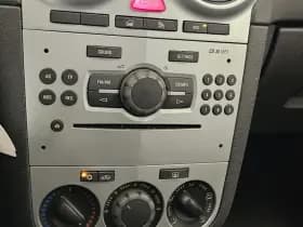 Opel Corsa 1.2- 16V Color Edition 1e Eig. 41.200 km +NAP NL- auto thumbnail 11