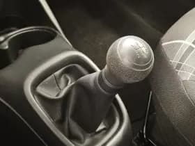 Peugeot 108 1.0 e- VTi Blue Lion 1e Eig. 45.400 km +NAP NL- auto thumbnail 9