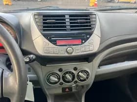 Suzuki Alto thumbnail 10