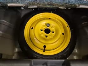 Suzuki Alto thumbnail 16