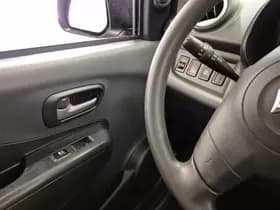 Suzuki Alto thumbnail 10