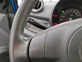 Suzuki Alto thumbnail 12