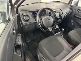 Renault Captur thumbnail 6