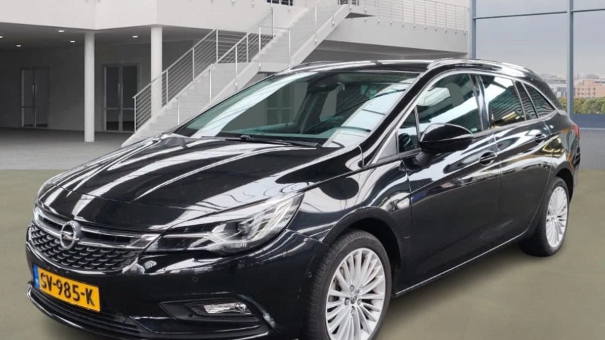 Opel Astra Sports Tourer 1.0 Innovation 1e Eig. 80.200 km +NAP NL- auto — foto 1