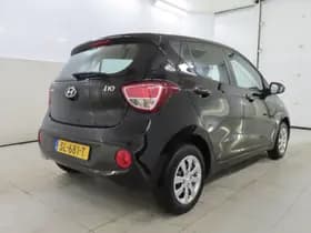 Hyundai I10 1.0i Comfort 1e Eig. 32.400 km +NAP NL- auto thumbnail 2