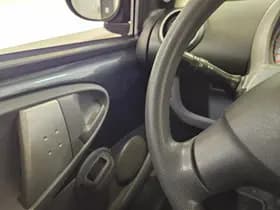 Toyota Aygo 1.0- 12V Comfort Navigator 90.400 km +NAP NL- auto thumbnail 9