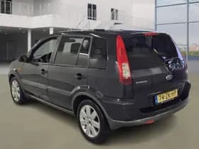 Ford Fusion 1.6- 16V Futura 83.500 km +NAP NL- auto thumbnail 4