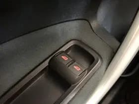 Ford Fiesta 1.6 Titanium 5- deurs NL- auto +NAP thumbnail 13