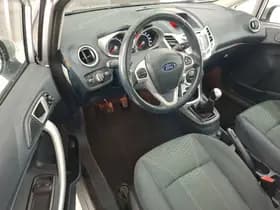 Ford Fiesta 1.6 Titanium 5- deurs NL- auto +NAP thumbnail 5