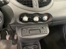 Renault Twingo thumbnail 10