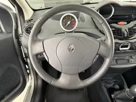 Renault Twingo thumbnail 8
