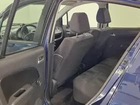 Opel Agila thumbnail 7