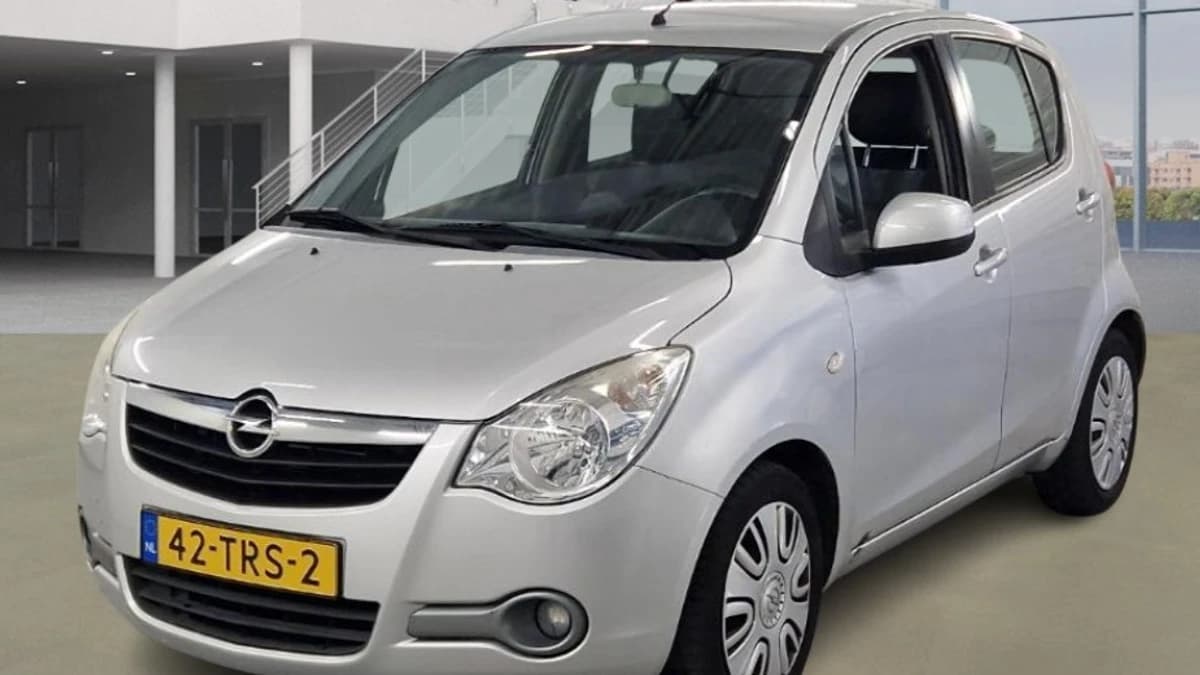 Opel Agila — foto 1
