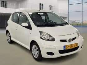 Toyota Aygo thumbnail 2
