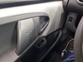 Toyota Aygo thumbnail 13