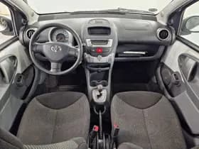 Toyota Aygo thumbnail 8