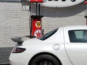 Mercedes-Benz SLS V8 6.3 AMG GT Final Edition thumbnail 12