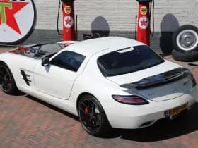 Mercedes-Benz SLS V8 6.3 AMG GT Final Edition thumbnail 16