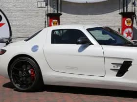 Mercedes-Benz SLS V8 6.3 AMG GT Final Edition thumbnail 9