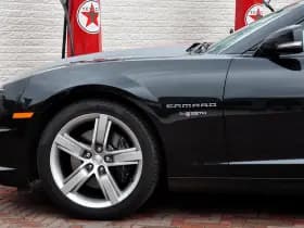 Chevrolet Camaro 6.2L V8 45th Anniversary thumbnail 8