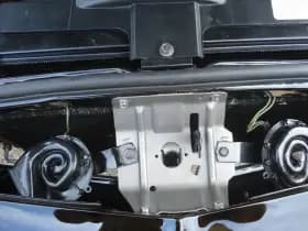 Chevrolet Camaro V8 SS thumbnail 106