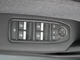 Renault Captur thumbnail 7