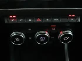Renault Arkana thumbnail 50