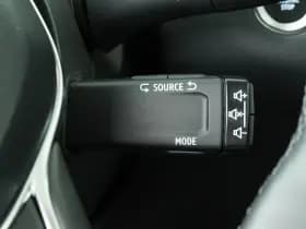 Renault Captur thumbnail 15
