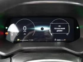 Renault Clio thumbnail 13