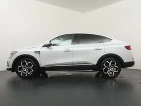 Renault Arkana thumbnail 2