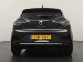 Renault Clio thumbnail 4