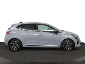 Renault Clio thumbnail 11