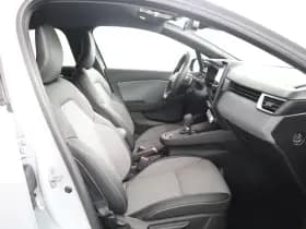 Renault Clio thumbnail 18