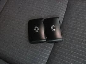 Renault Clio thumbnail 9