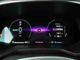Renault Clio thumbnail 8