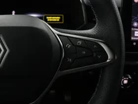 Renault Clio thumbnail 17