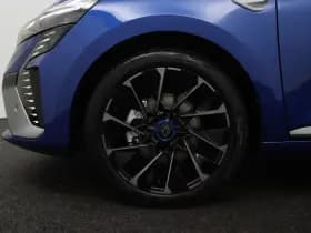 Renault Clio thumbnail 31