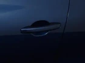 Renault Clio thumbnail 32