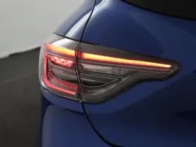 Renault Clio thumbnail 33