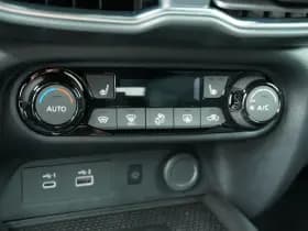 Nissan Juke thumbnail 16