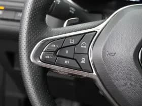 Renault Captur thumbnail 23
