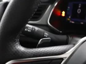 Renault Captur thumbnail 35