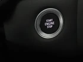 Renault Captur thumbnail 38