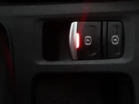 Renault Captur thumbnail 48